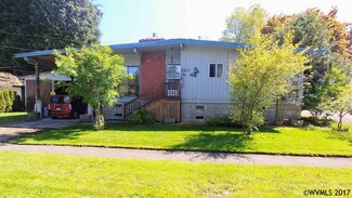 381 B St, Vernonia, OR 97064