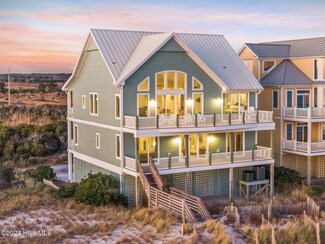 108 Ocean View Ln, North Topsail Beach, NC 28460