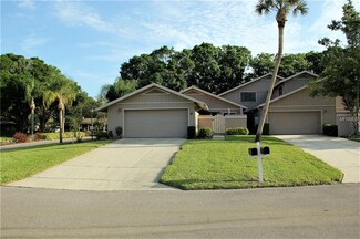 450 Lakeview Dr Unit 9, Palm Harbor, FL 34683