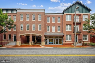 35 E All Saints St Unit 102, Frederick, MD 21701