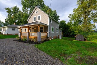 14638 S Pricetown Rd, Damascus, OH 44619