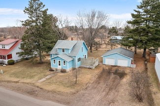 410 Cypress Ave S, Braham, MN 55006
