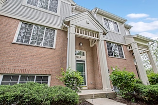 2129 W Concord Ln, Addison, IL 60101