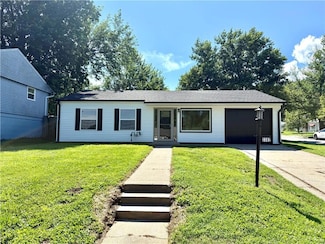 3302 Sioux Ln, Saint Joseph, MO 64503