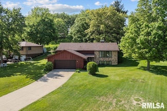 440 Center Dr, Geneseo, IL 61254
