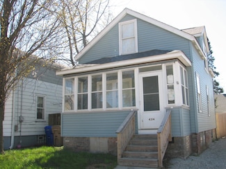 4314 Sheridan Rd, Kenosha, WI 53140