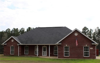 183 Lemay Stephens Rd, Leesville, LA 71446