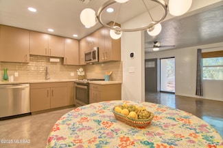 3341 E 23rd St, Tucson, AZ 85713