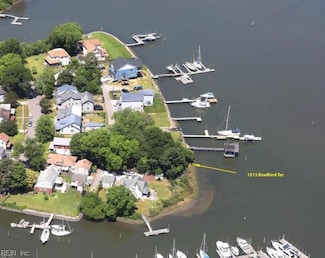1513 Bradford Terrace, Portsmouth, VA 23704