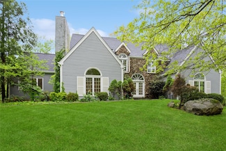 1 Canaan Cir, South Salem, NY 10590