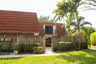 726 NW 98th Cir, Plantation, FL 33324