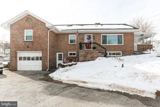 12 Heindel Ave, Windsor, PA 17366