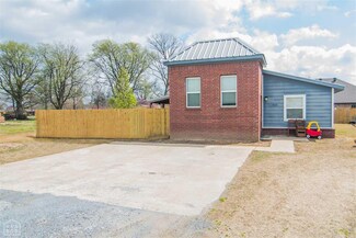 704 Eden Ln, Manila, AR 72442