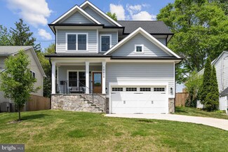10608 Wheatley St, Kensington, MD 20895