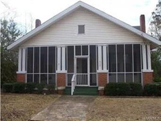 312 E 3rd St, Luverne, AL 36049