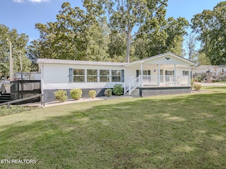 510 Green Hill Rd, Dandridge, TN 37725