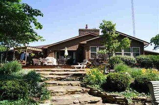 6255 W State Road 25, Mentone, IN 46539