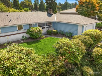 1239 8th Ave S, Edmonds, WA 98020