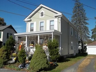 309 Avenue L, Matamoras, PA 18336