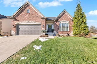 701 Ridgepointe Ct, Lake Saint Louis, MO 63367
