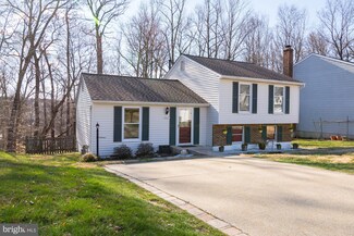 7621 Fallswood Way, Lorton, VA 22079