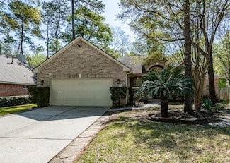 22 Westwinds Cir, Spring, TX 77382
