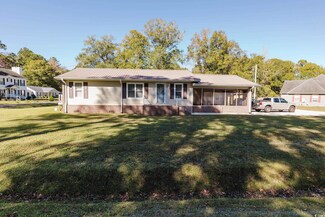 91 Cooper Ln, Georgetown, SC 29440