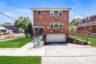151-84 17th Rd, Flushing, NY 11357