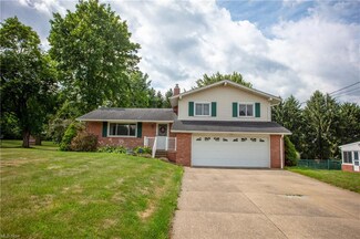 704 39th St SW, Canton, OH 44706