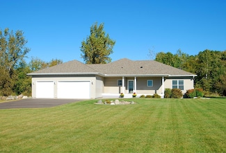576 128th Ave, Hudson, WI 54016