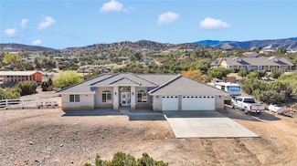 2909 Silver Ridge Dr, Pinon Hills, CA 92372