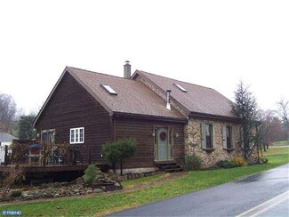 1255 Ironstone Dr, Boyertown, PA 19512