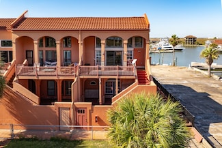 411 Sailfish Ln Unit 101, Freeport, TX 77541