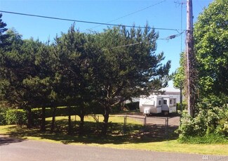 190 Woodhill Ave, Westport, WA 98595