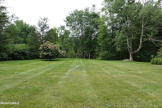 10 Art School Rd, Monterey, MA 01245
