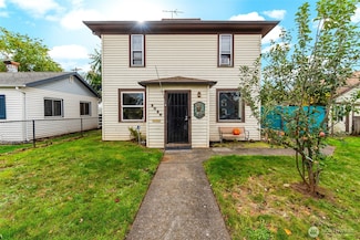 2026 C St, Washougal, WA 98671