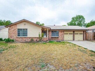 1217 Valley View Ct, Hurst, TX 76053
