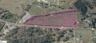 101 Gray Dr, Gray Court, SC 29645