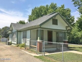 506 S Park Ave, Joplin, MO 64801