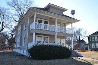 1412 Elm St, Rockford, IL 61102