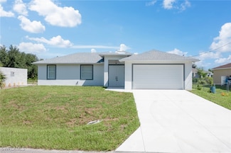 2518 73rd St W, Lehigh Acres, FL 33971