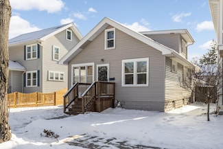 1660 James Ave, Saint Paul, MN 55105