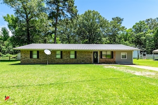 198 Seven Pines Rd, Benton, LA 71006