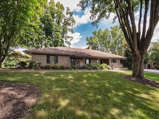 271 Banbury Ln, Pittsburgh, PA 15220