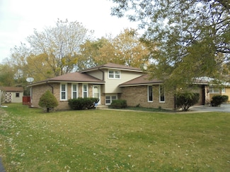 3136 Olive Rd, Homewood, IL 60430