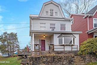 411 N 10th Ave, Altoona, PA 16601