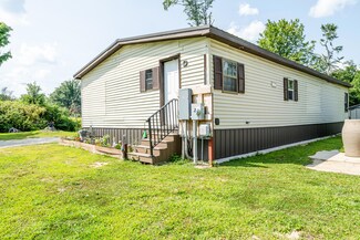 56840 Red Arrow Hwy, Lawrence, MI 49064