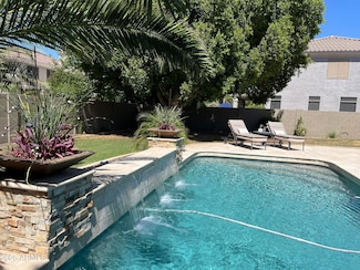 1478 E Saratoga Ct, Gilbert, AZ 85296