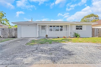 1140 7th Ave NE, Largo, FL 33770