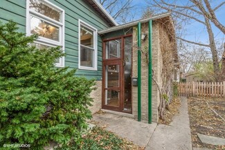 9343 Lincolnwood Dr, Evanston, IL 60203